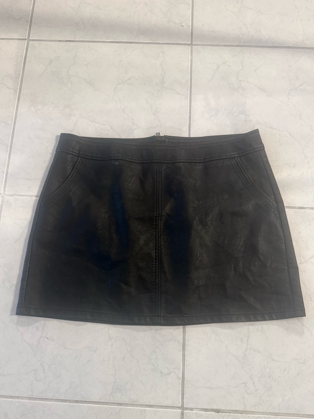 Dorothy Perkins Black Leather Mini Skirt size 14